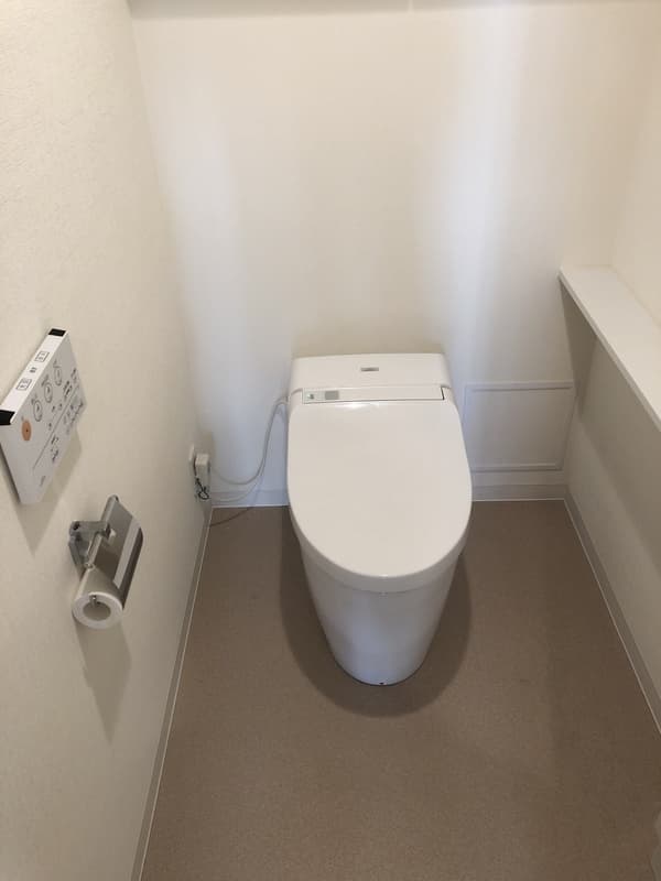 Room image 12