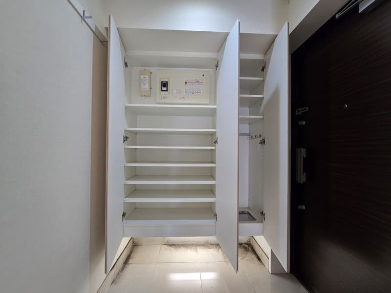 Room image 14