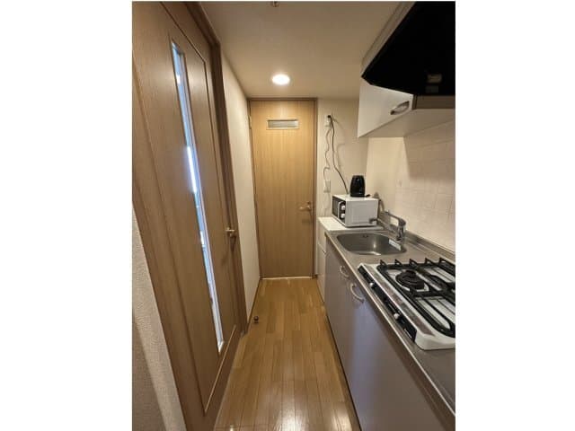 Room image 16