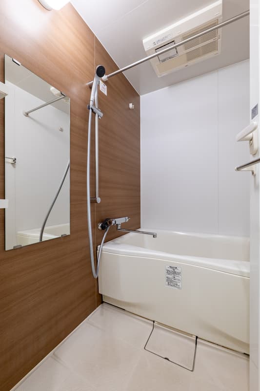 Room image 11