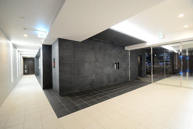 Room image 15