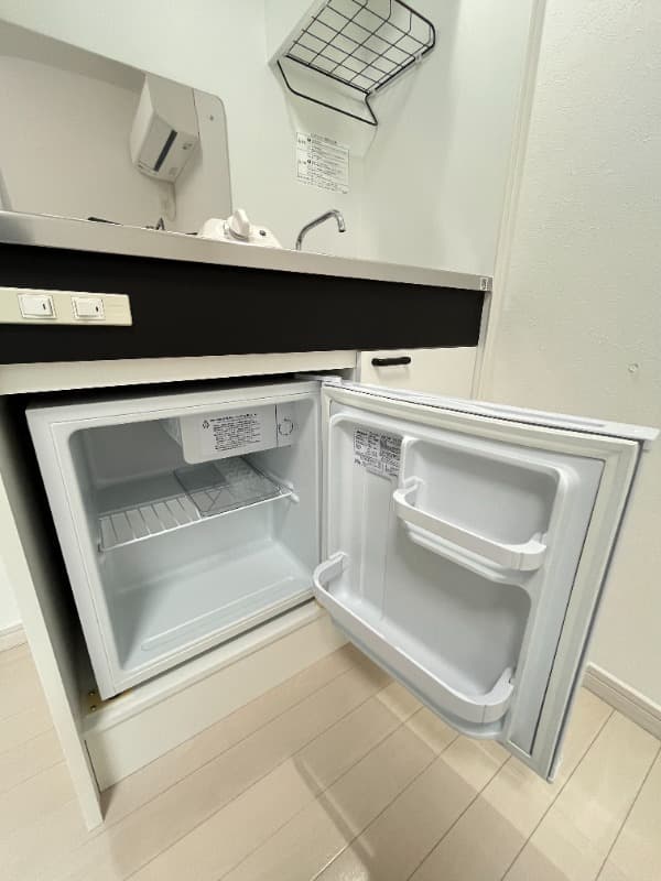 Room image 16
