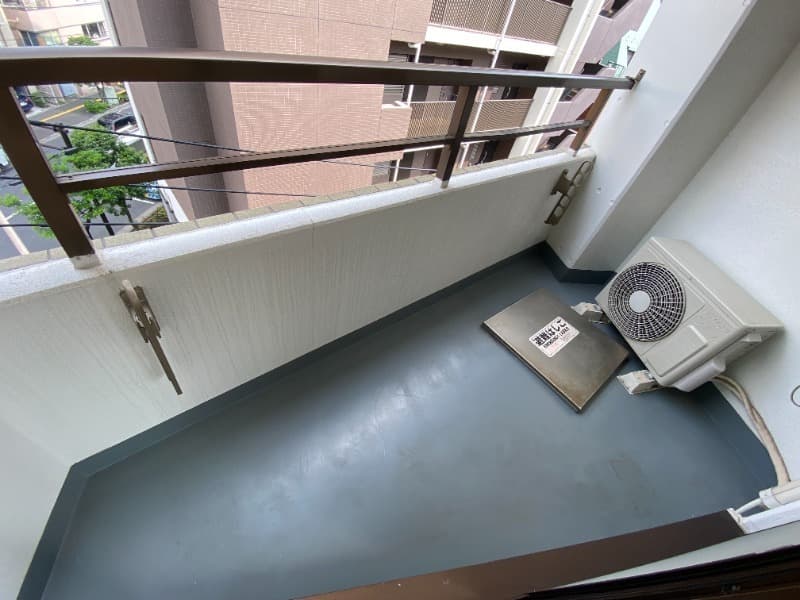 Room image 10