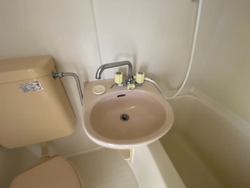 Room image 8