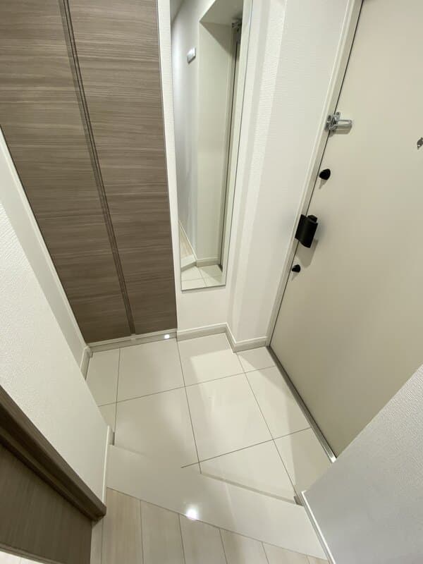 Room image 8
