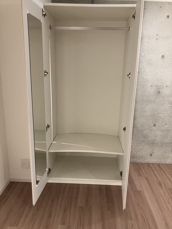 Room image 11