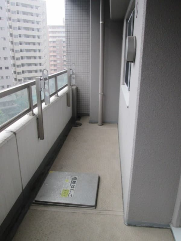 Room image 13