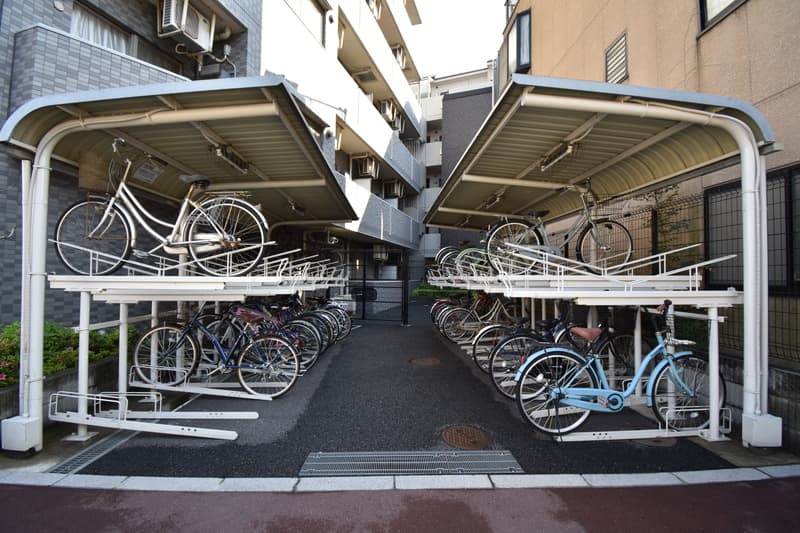 Room image 16
