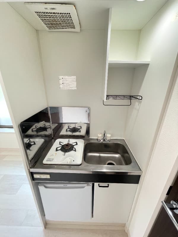 Room image 13