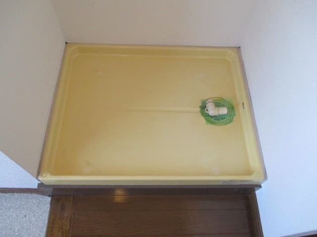 Room image 10