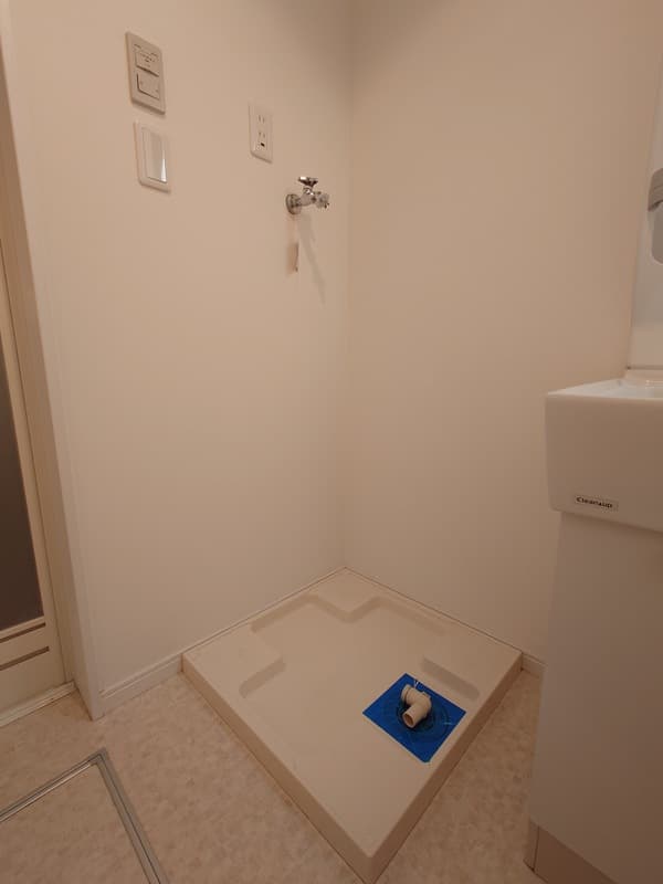Room image 13