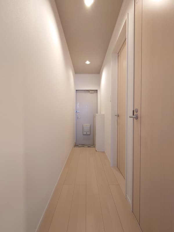 Room image 16