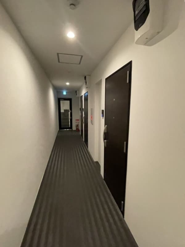 Room image 15