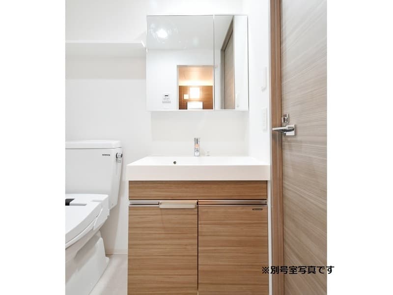 Room image 9