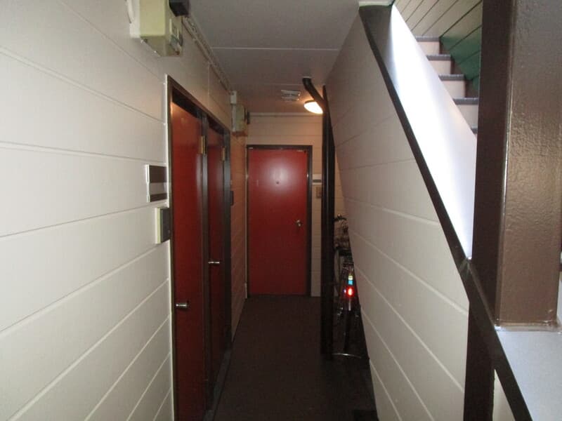 Room image 11