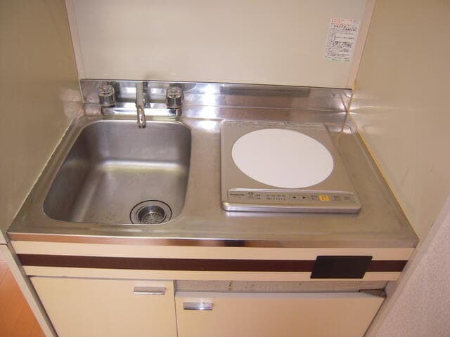 Room image 9
