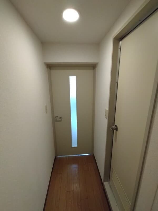 Room image 12