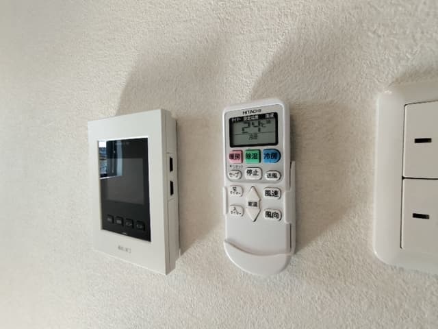 Room image 13