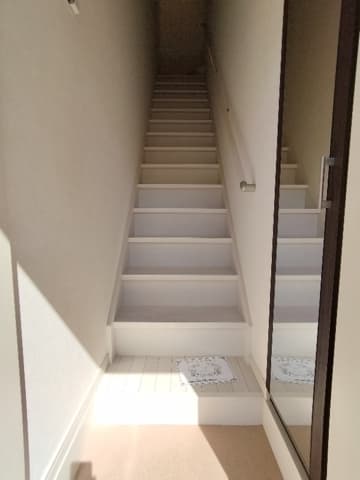 Room image 15
