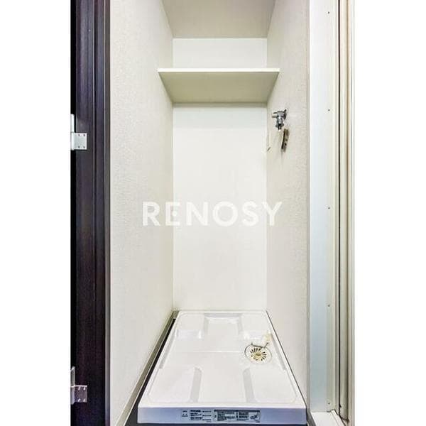 Room image 9