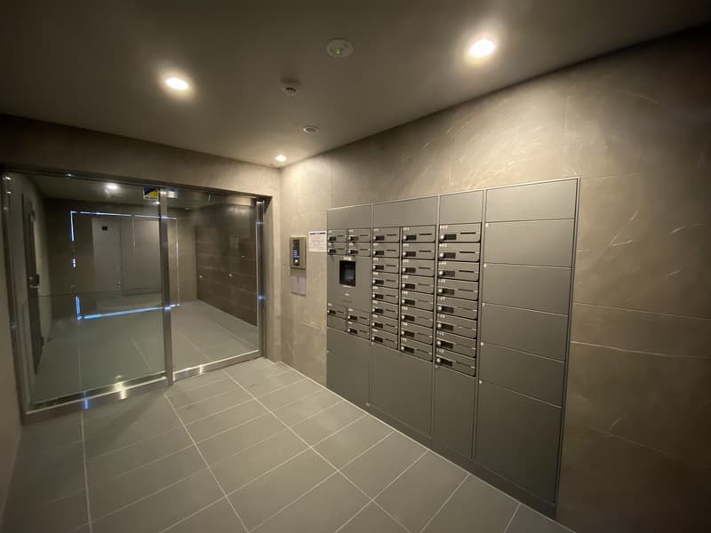 Room image 10