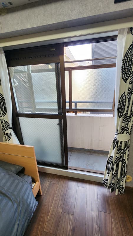 Room image 11