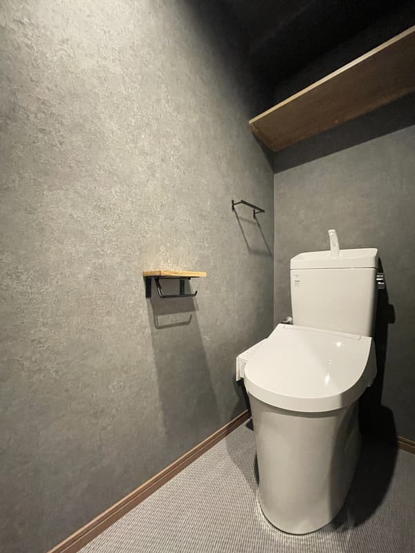 Room image 16