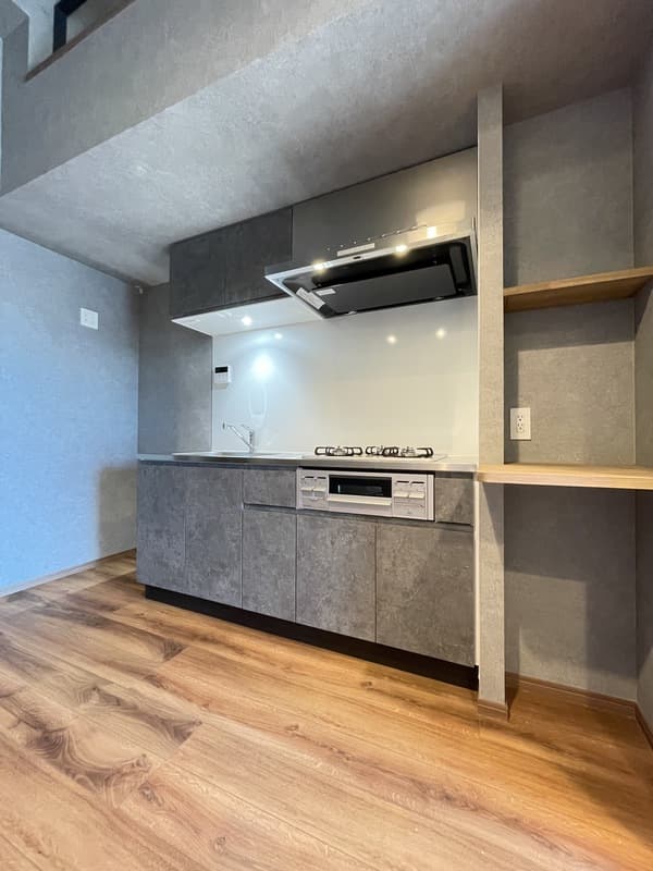 Room image 8