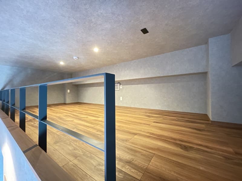 Room image 9