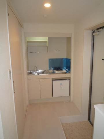 Room image 11