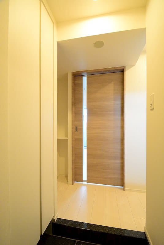 Room image 12