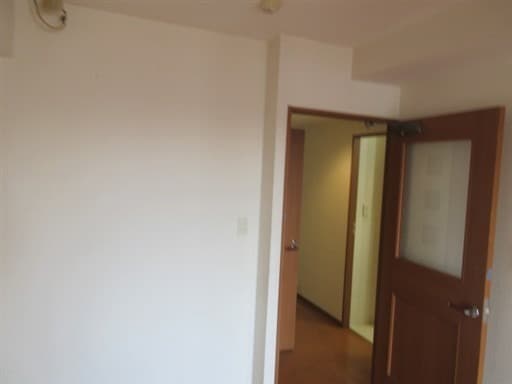 Room image 14