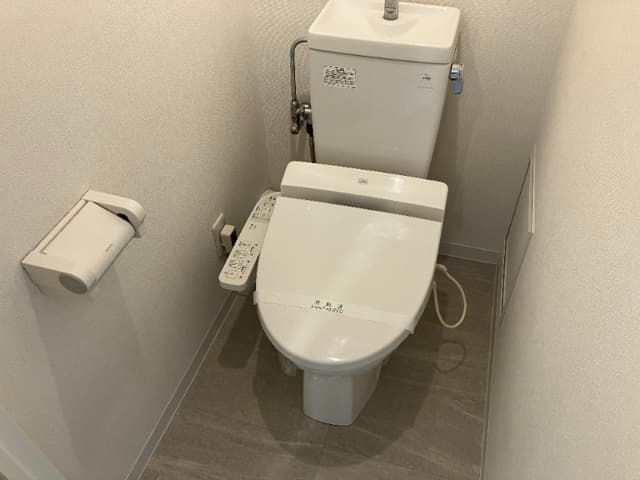 Room image 12