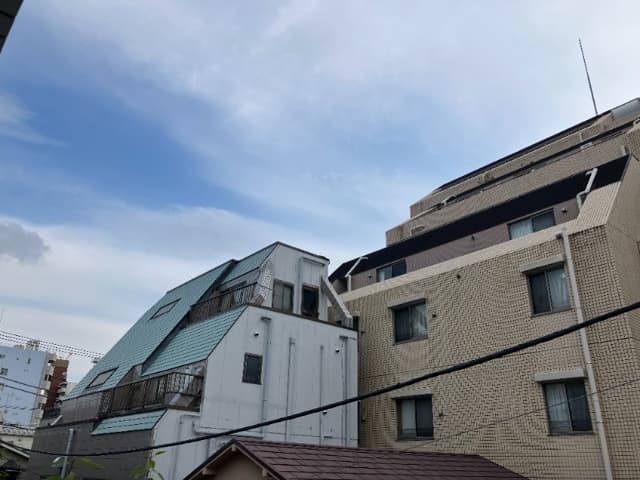 Room image 15
