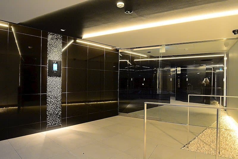 Room image 11