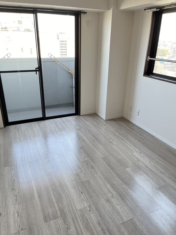 Room image 10