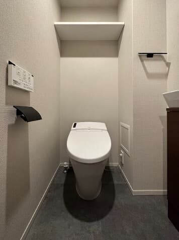 Room image 12