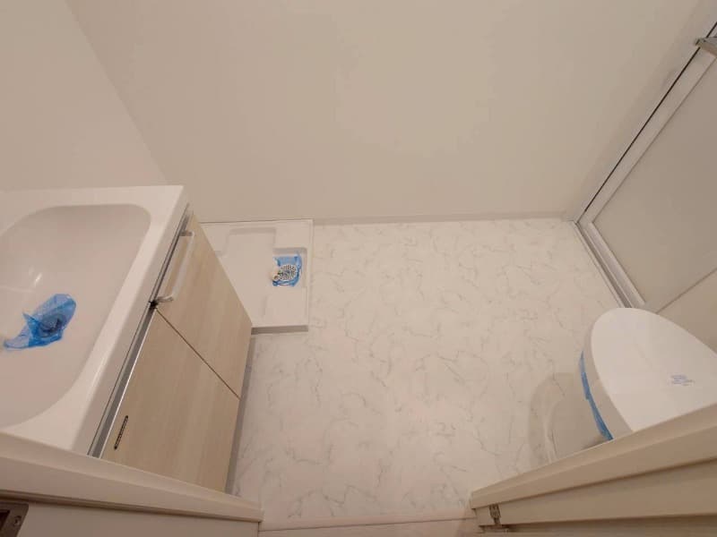 Room image 11