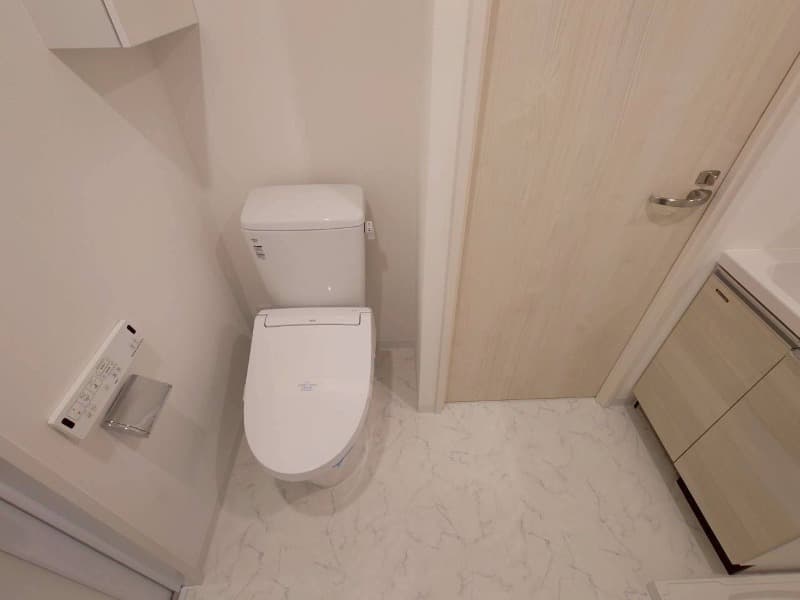 Room image 12