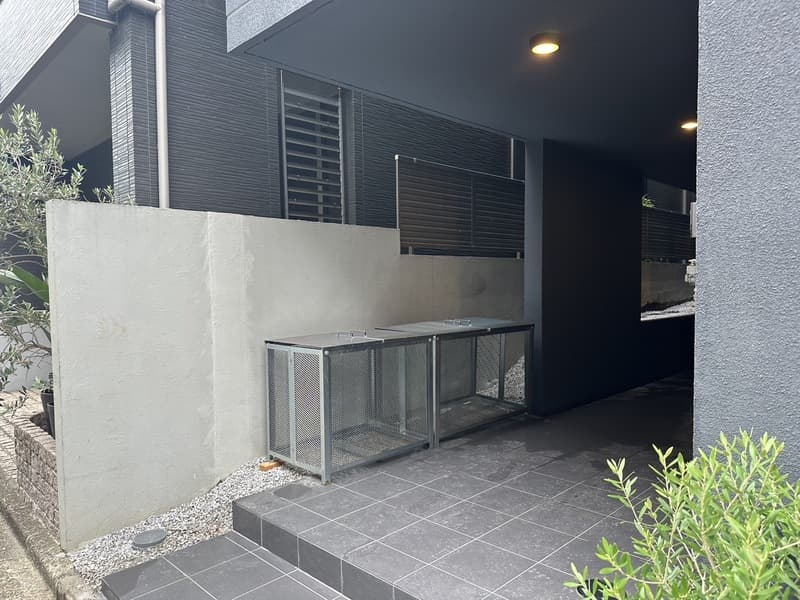 Room image 13
