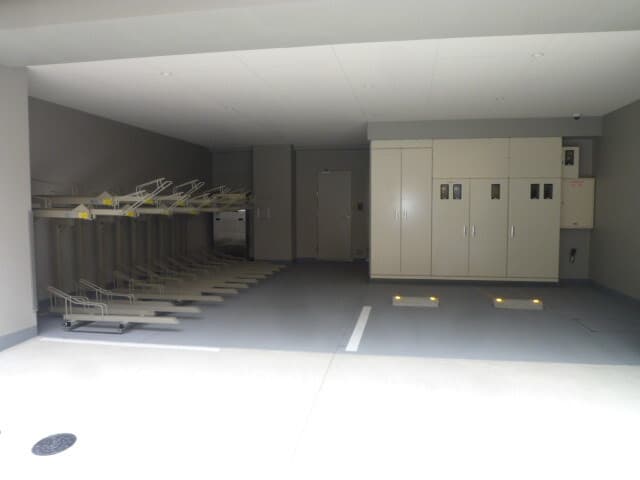 Room image 14