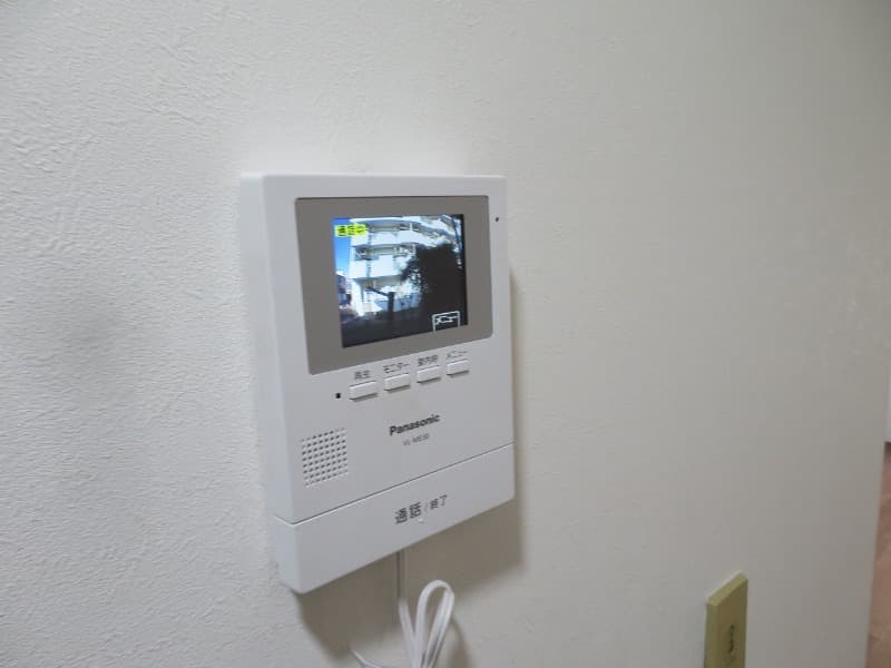 Room image 16