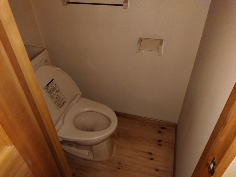 Room image 10
