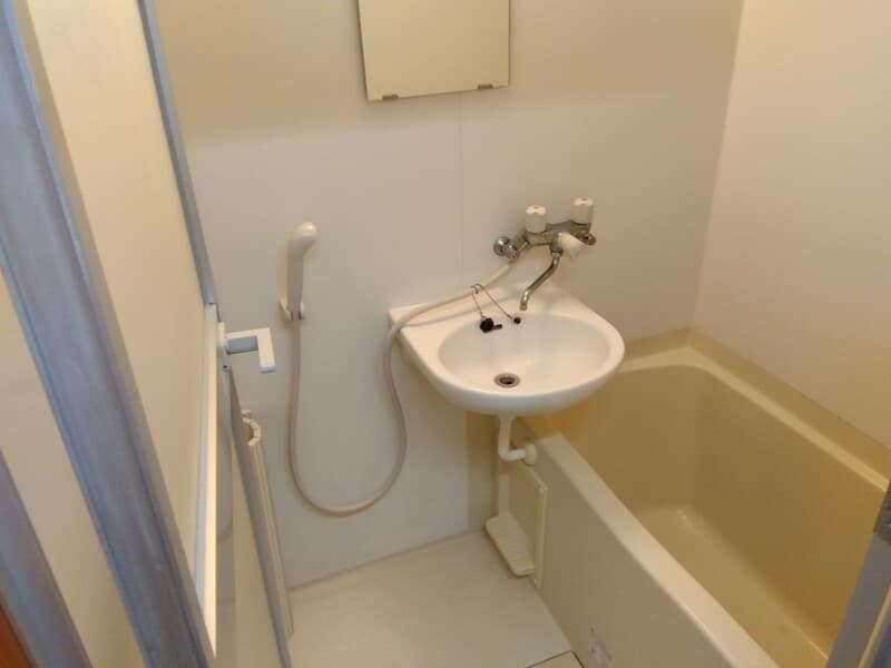 Room image 11