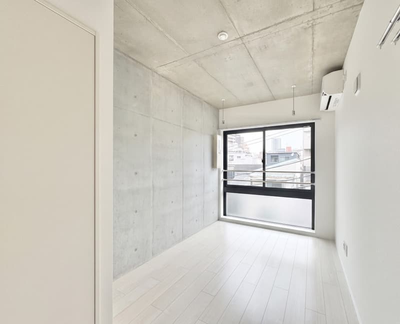 Room image 8