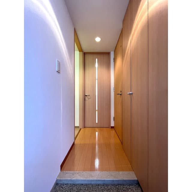 Room image 13