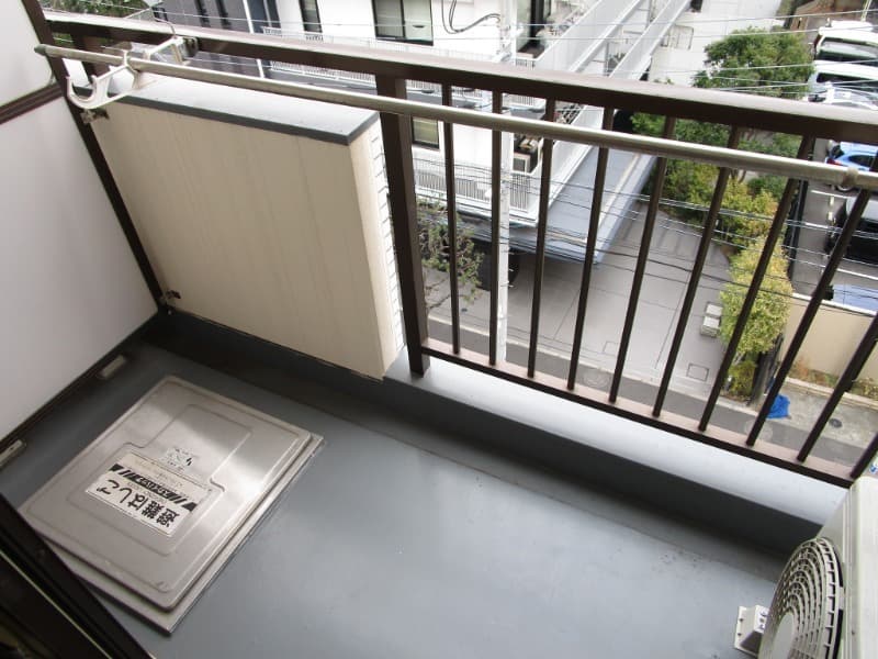 Room image 11