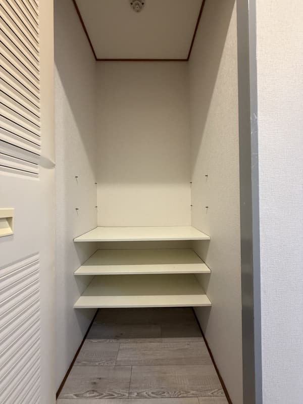 Room image 13
