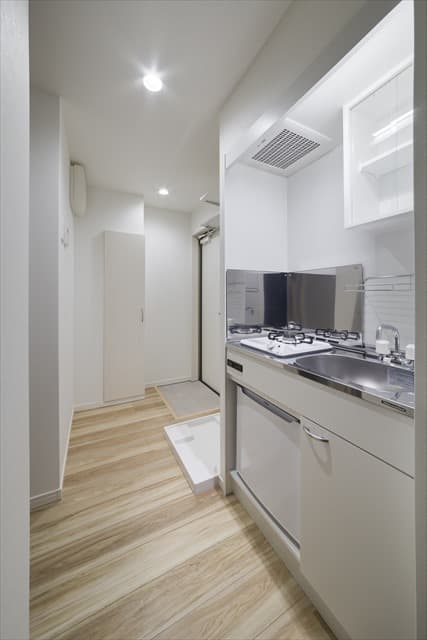 Room image 12