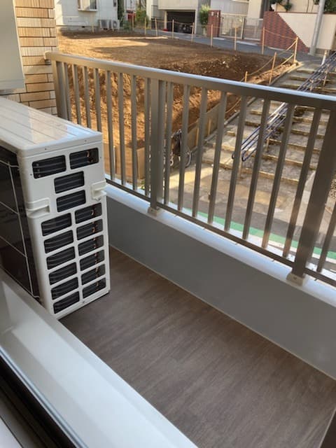 Room image 15